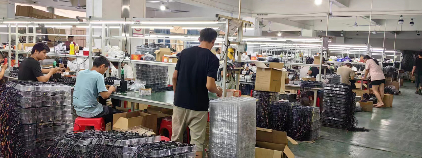 Guangzhou Baobao Lighting Co., Ltd. γραμμή παραγωγής του κατασκευαστή
